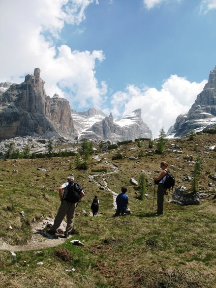 A day in the mountains for young explorers in the Brenta Dolomites 4